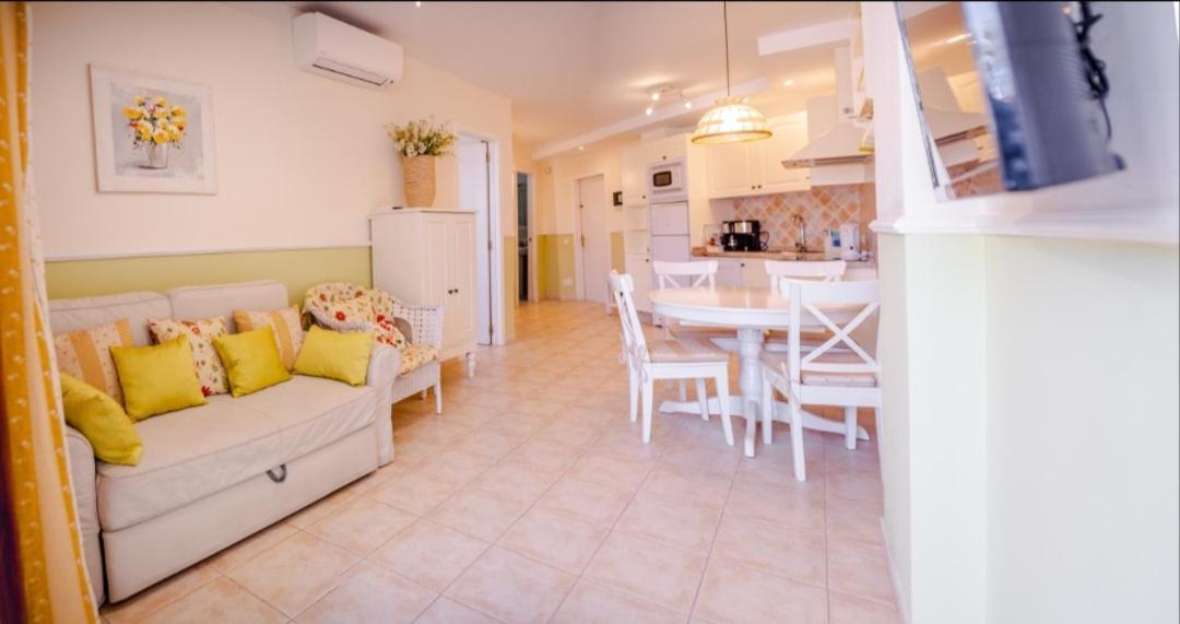 Apartment El Carmen In Los Cristianos 洛斯克里斯蒂亚诺斯 外观 照片